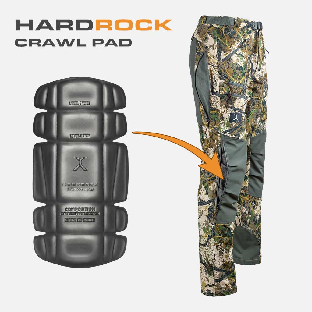 Vented hunting pants with knee pads